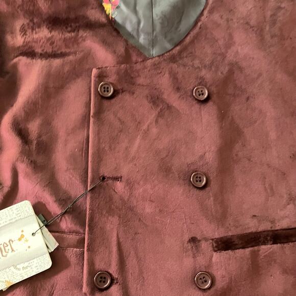 Men’s Harry Potter Deluxe Vest Gryffindor with Bow tie Size Small - Picture 2 of 6